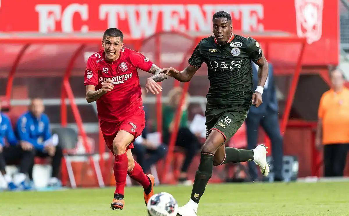 个名字正在 个名字正在