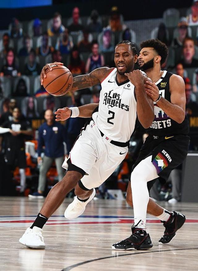 制造强烈对 制造强烈对